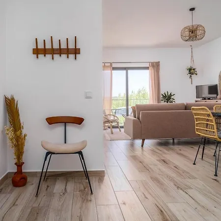 Colibri Cozy One Bedroom * 阿尔热祖尔