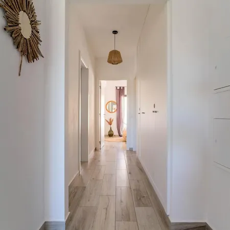 Colibri Cozy One Bedroom 阿尔热祖尔